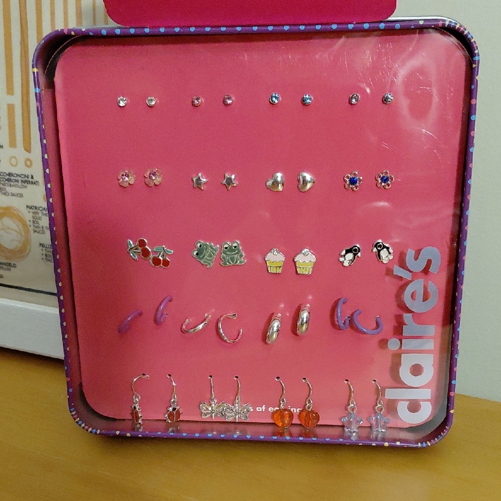 Claire's Colorful 20 Pair Earring Collection In Pink Tin